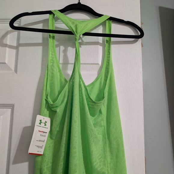 Under Armour tank - Picture 2 of 2